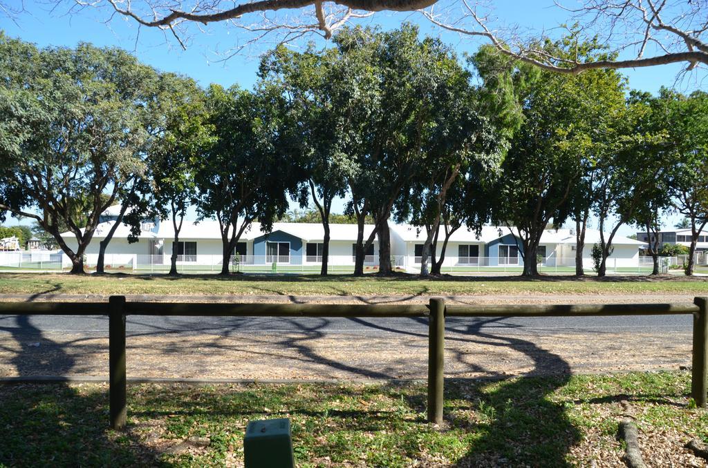 Econo Lodge Beachside Mackay Exterior foto