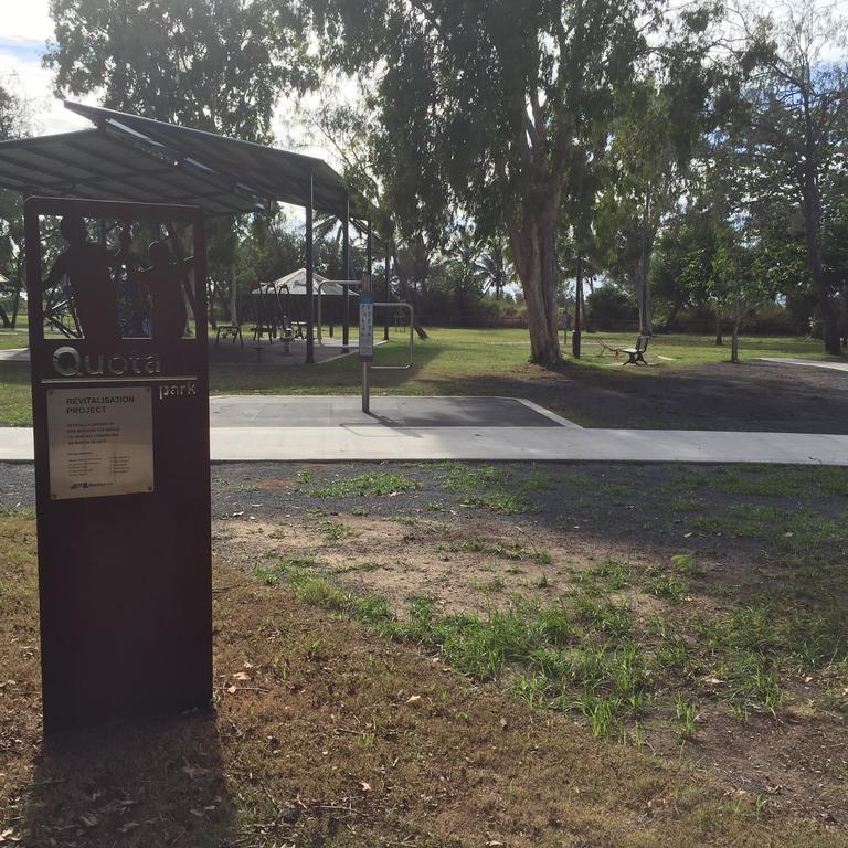 Econo Lodge Beachside Mackay Exterior foto